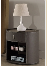 A15-06 伯恩斯馬鞍皮床頭櫃