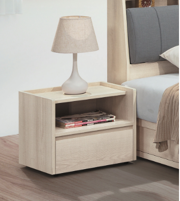 D142-5  卡洛琳床頭櫃