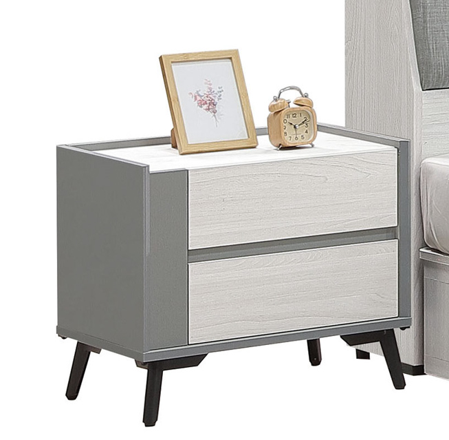 A73-01科琳床頭櫃