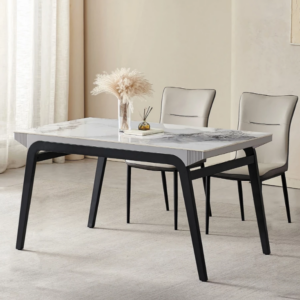 D821-4 艾姆岩板餐桌