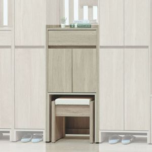 C498-5依夏淺橡2尺椅式鞋櫃    ⊙附活動隔板一片