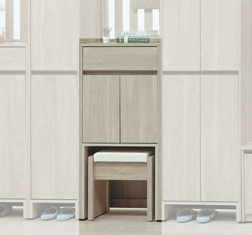 C498-5依夏淺橡2尺椅式鞋櫃    ⊙附活動隔板一片