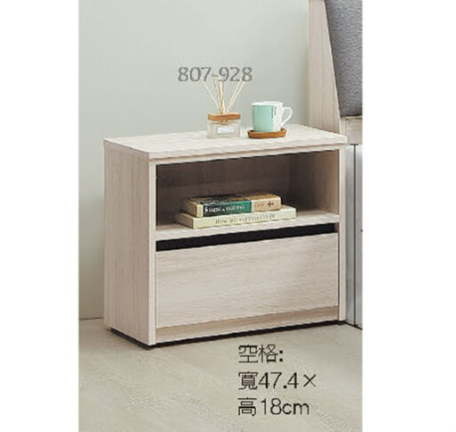 E21-5 奶茶白床頭櫃