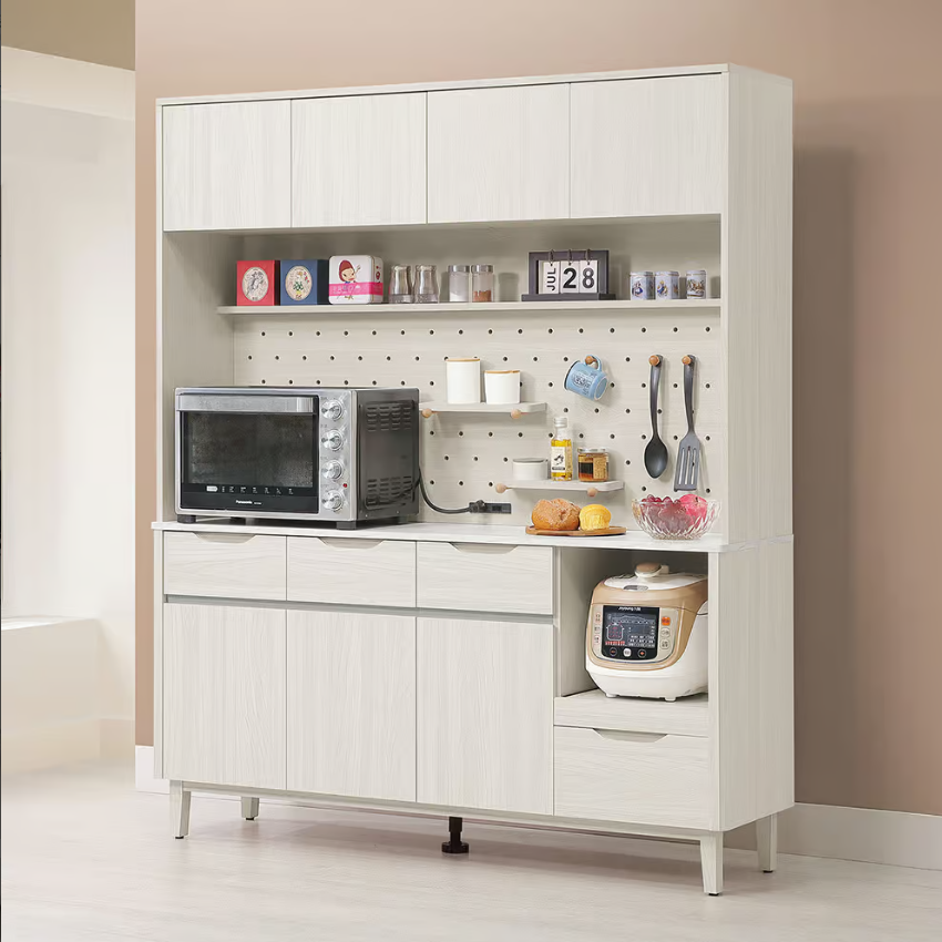 824-2 蓁妮5尺餐櫃 上+下 (下座附1個電線孔.1大1小活動隔板) (上座洞洞板附2片小隔板+4支長木棍+3支短木棍配件.另附1個2孔2插座.木門內無隔板)