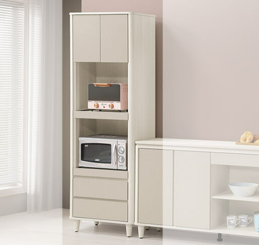 830-2 蕾佳娜2尺收納立櫃 ⊙採斜邊手把設計、 ⊙開門內無隔板、