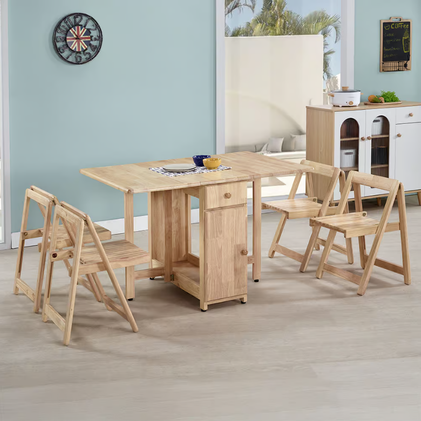 882-3 偉樽實木折合桌 (附4張折疊椅.恕不拆賣） (椅子尺寸：寬45.5x深51x高66.5cm） (椅子坐寬35x坐深34x坐高40cm）