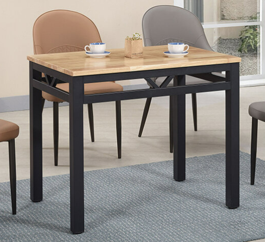 896-2 柏樂詩原木色3*2尺實木餐桌